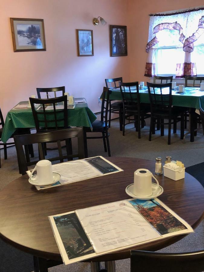 Colton Point Motel Wellsboro Eksteriør bilde