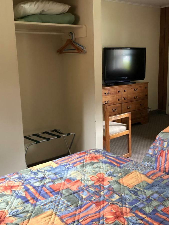 Colton Point Motel Wellsboro Eksteriør bilde